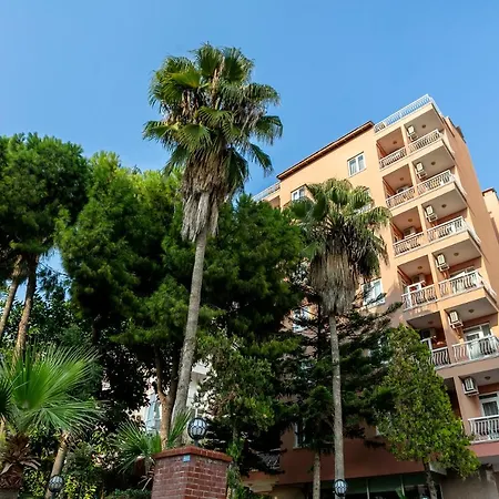 Otel Lara Dinc 3*