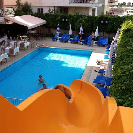 Lara Dinc Otel